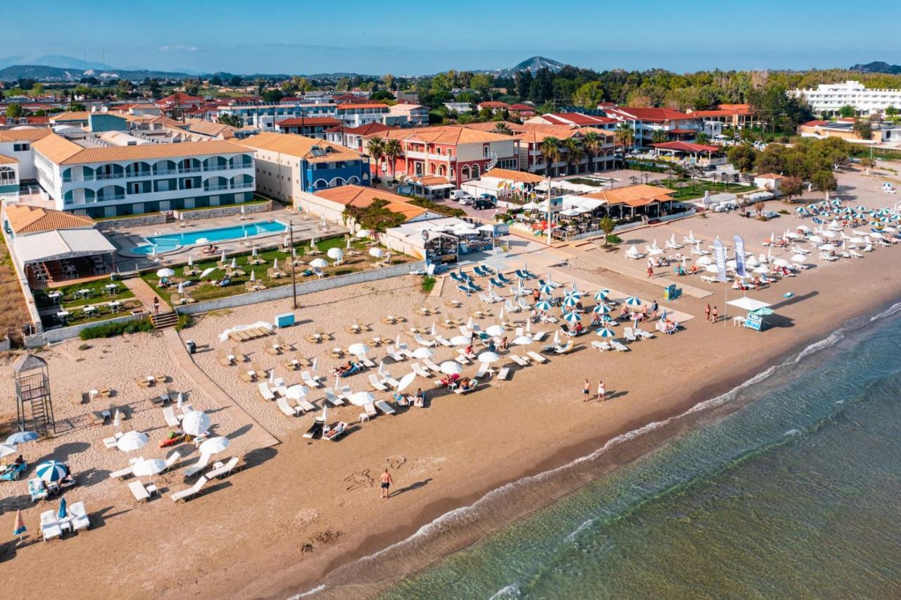 Aparthotel Bluewaves Laganas Esterno foto