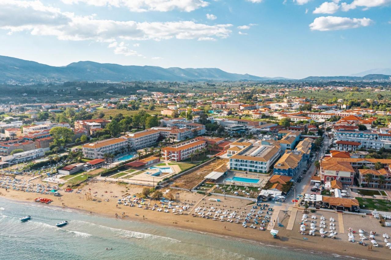 Aparthotel Bluewaves Laganas Esterno foto
